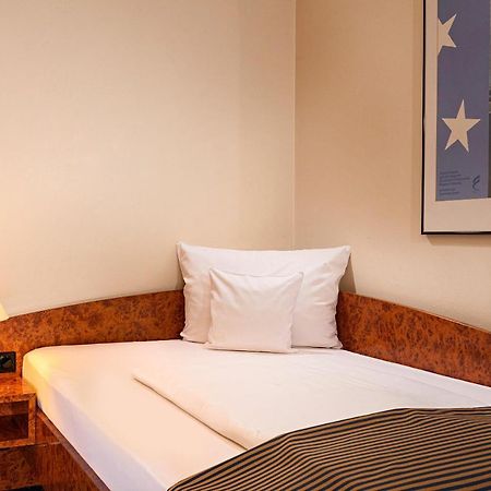 Essential By Dorint Essen Hotel Bagian luar foto