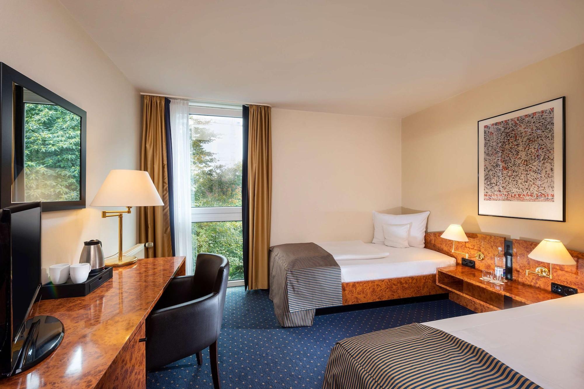 Essential By Dorint Essen Hotel Bagian luar foto