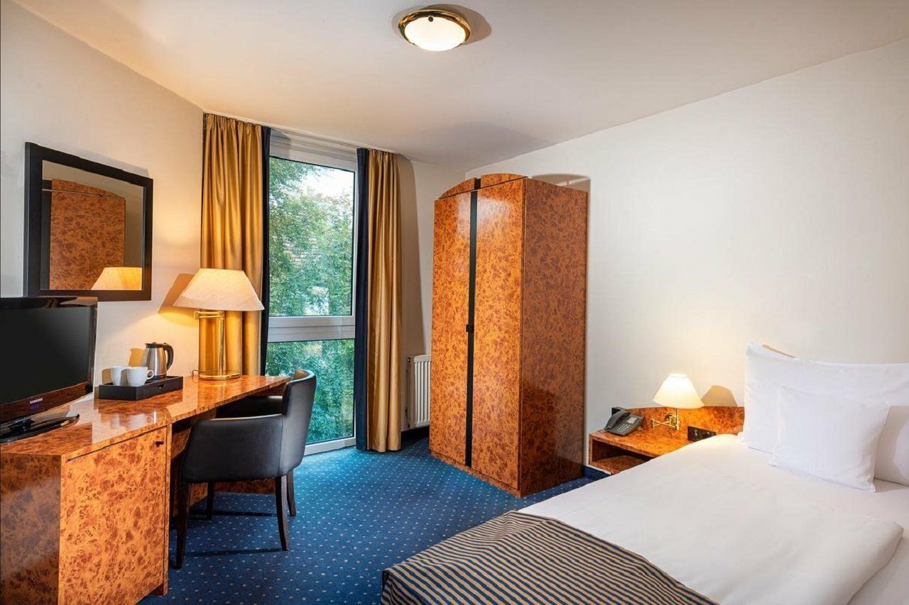 Essential By Dorint Essen Hotel Bagian luar foto