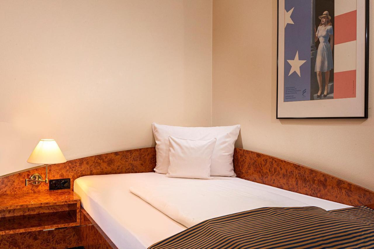Essential By Dorint Essen Hotel Bagian luar foto